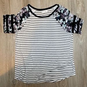 Maurices 24/7 Tee size S